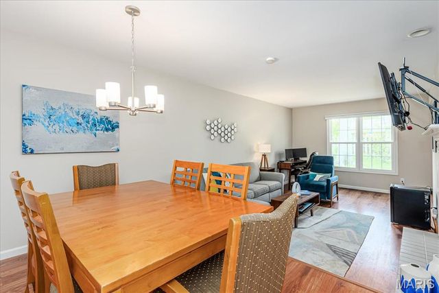 13438 Forestlac Drive, St Louis, MO 63141