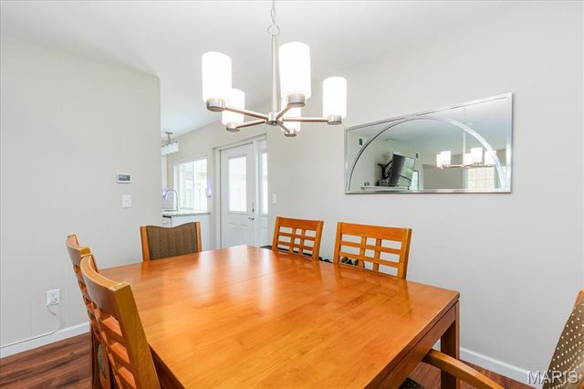 13438 Forestlac Drive, St Louis, MO 63141