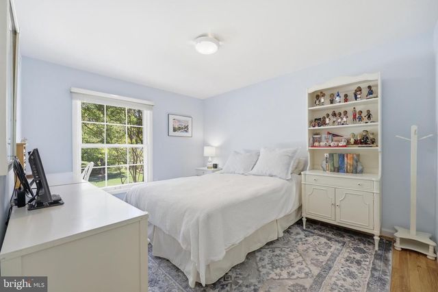 10 WANDERING TRAIL, Potomac, MD 20854