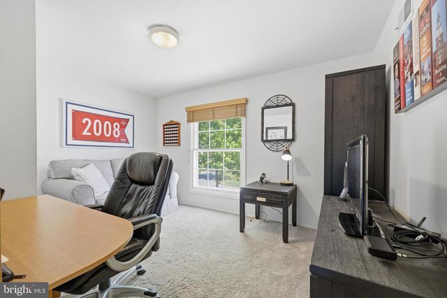 10 WANDERING TRAIL, Potomac, MD 20854