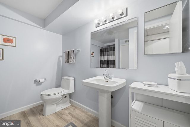 10 WANDERING TRAIL, Potomac, MD 20854