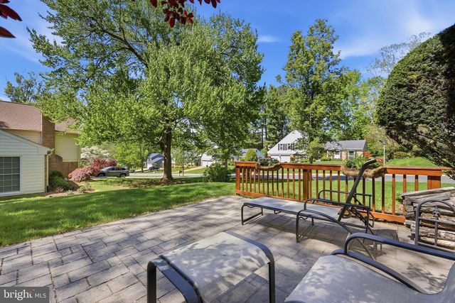 10 WANDERING TRAIL, Potomac, MD 20854