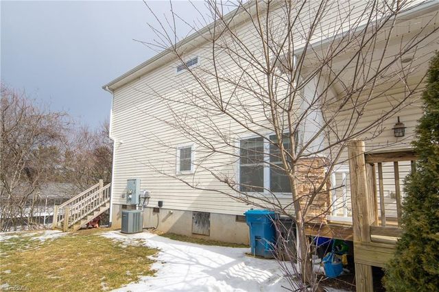 135 Stratford Lane, Boone, NC 28607