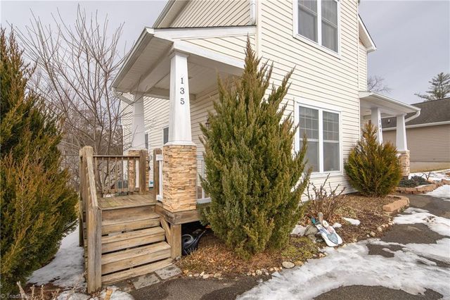 135 Stratford Lane, Boone, NC 28607