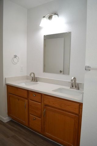 18 Azalea DR, Georgetown, TX 78626