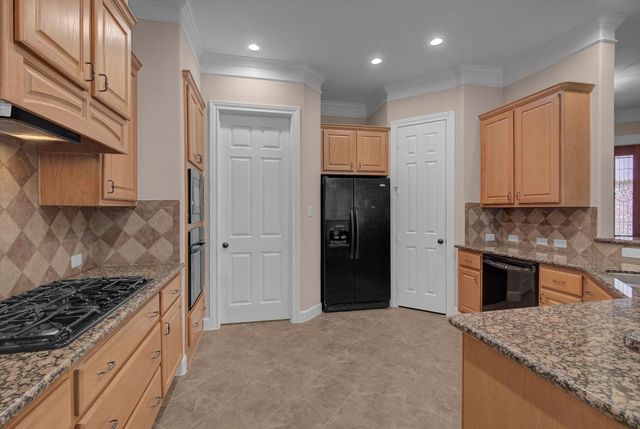 21055 Williams Creek Drive, Porter, TX 77365