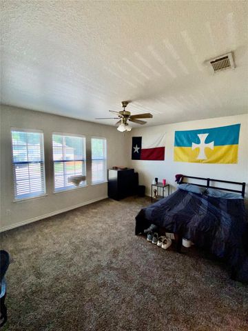 150 Sendero Drive, Huntsville, TX 77340
