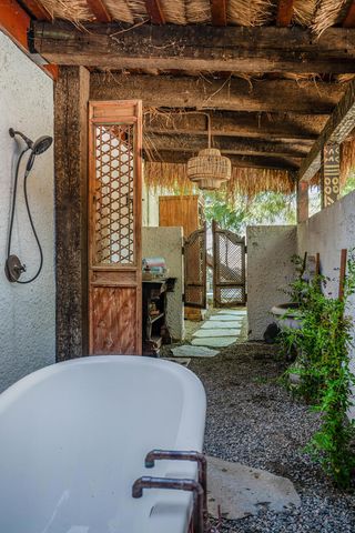 71607 Sahara Road, Rancho Mirage, CA 92270