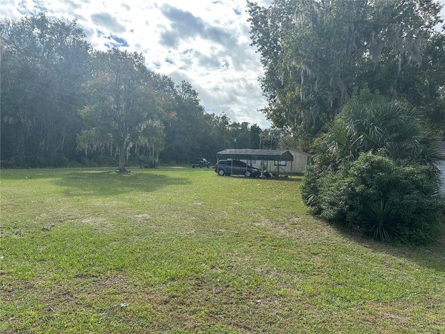 54901 CEDAR CREST ROAD, Astor, FL 32102