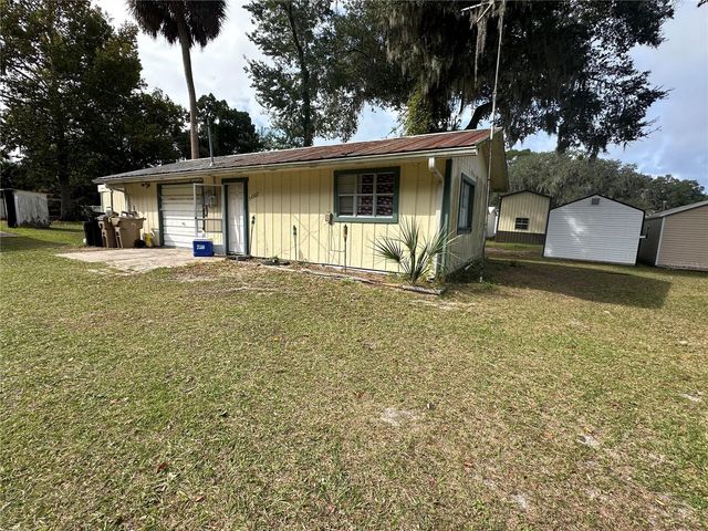 54901 CEDAR CREST ROAD, Astor, FL 32102