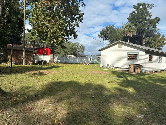 54901 CEDAR CREST ROAD, Astor, FL 32102