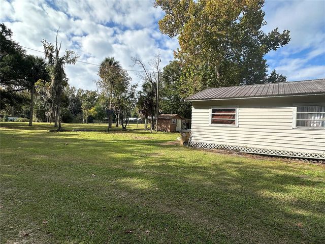 54901 CEDAR CREST ROAD, Astor, FL 32102
