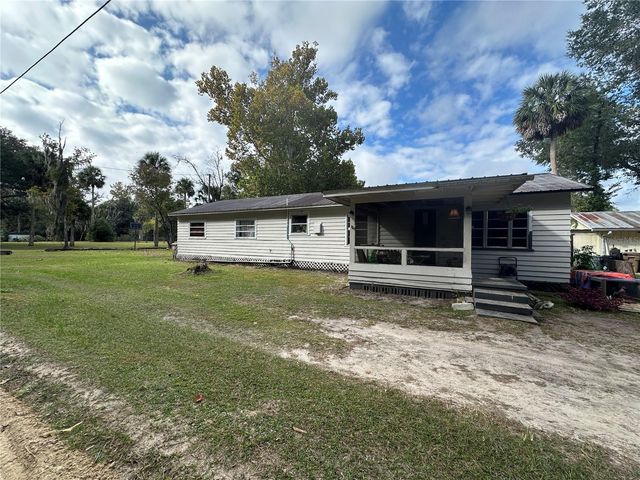 54901 CEDAR CREST ROAD, Astor, FL 32102