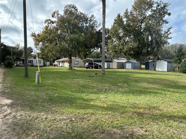 54901 CEDAR CREST ROAD, Astor, FL 32102