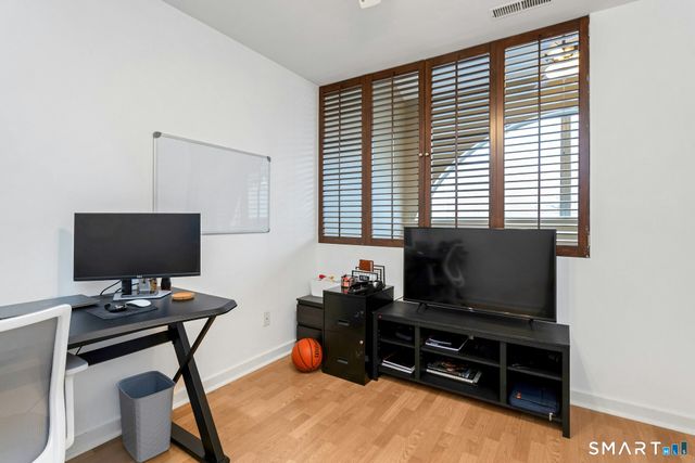 7 Glen Ridge 7, Wilton, CT 06897