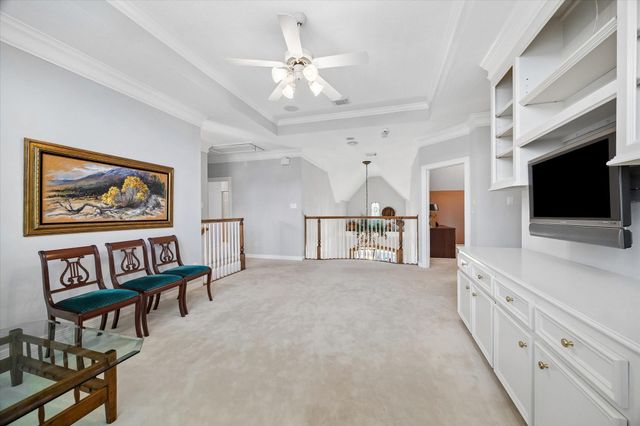 15 Golf Links Court, Kingwood, TX 77339