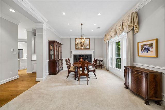 15 Golf Links Court, Kingwood, TX 77339