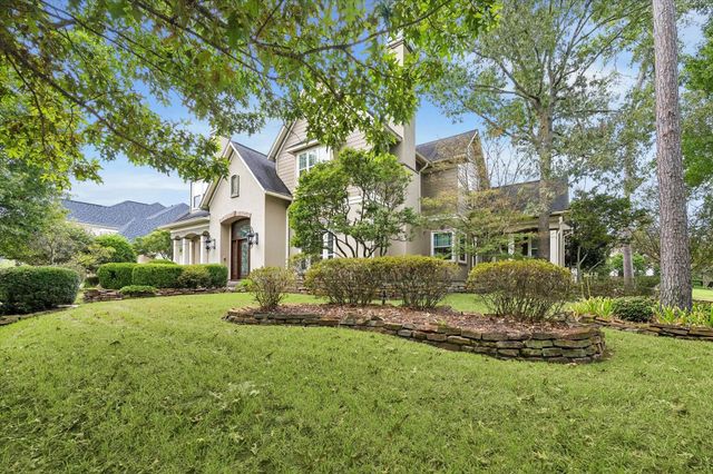 15 Golf Links Court, Kingwood, TX 77339