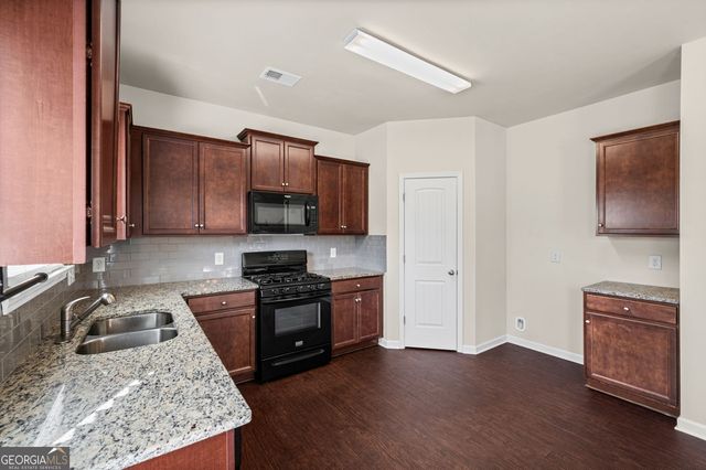 23 Miles Drive SE, Cartersville, GA 30120