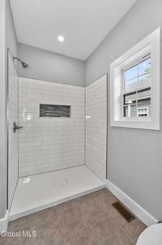 7B Parkview Avenue, Queensbury, NY 12804