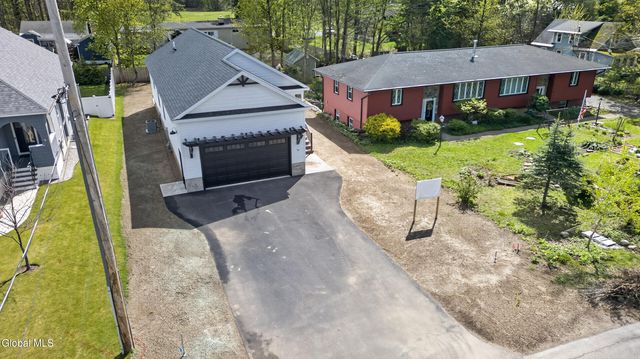 7B Parkview Avenue, Queensbury, NY 12804