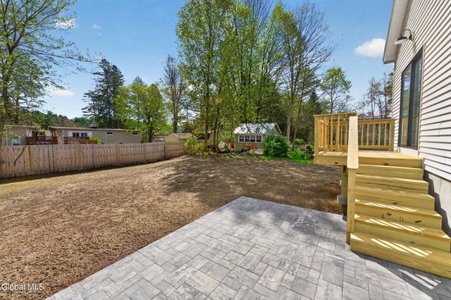 7B Parkview Avenue, Queensbury, NY 12804