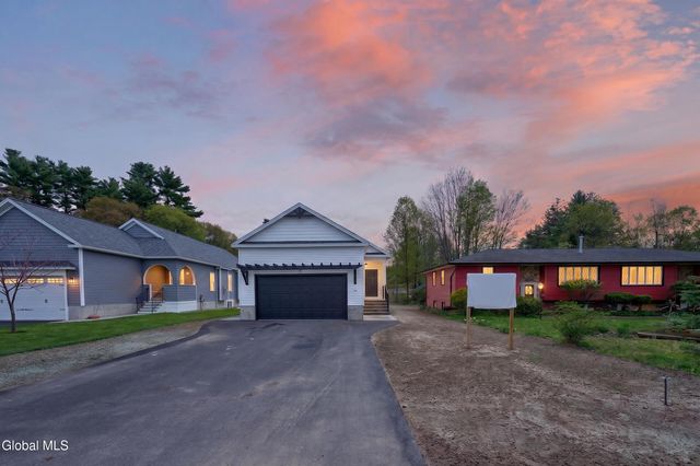 7B Parkview Avenue, Queensbury, NY 12804