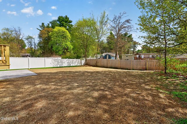 7B Parkview Avenue, Queensbury, NY 12804