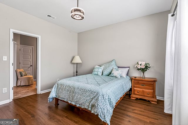 44 Paige Court, Newnan, GA 30263