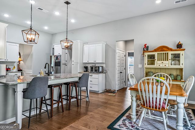 44 Paige Court, Newnan, GA 30263
