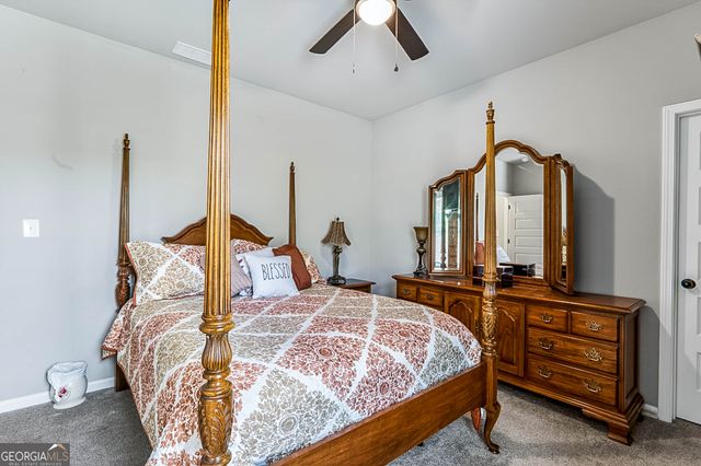 44 Paige Court, Newnan, GA 30263