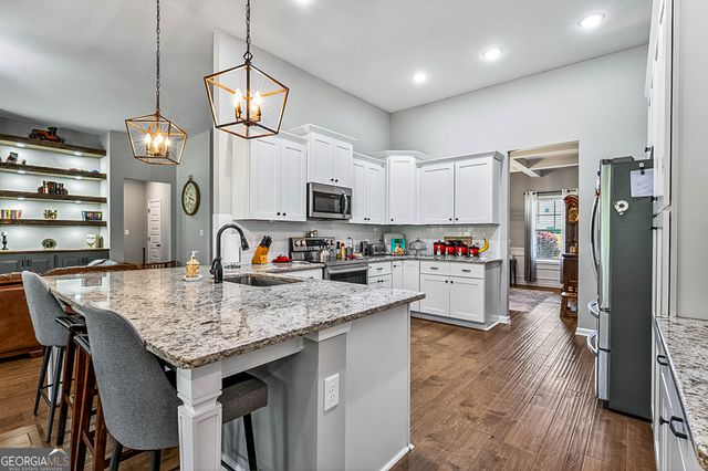 44 Paige Court, Newnan, GA 30263