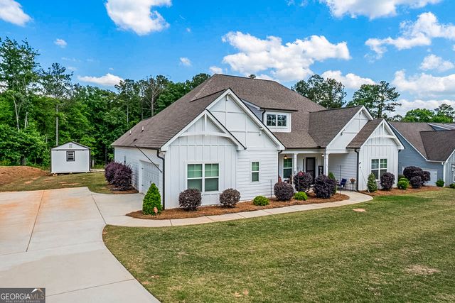 44 Paige Court, Newnan, GA 30263