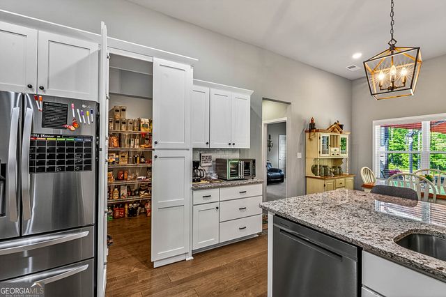 44 Paige Court, Newnan, GA 30263