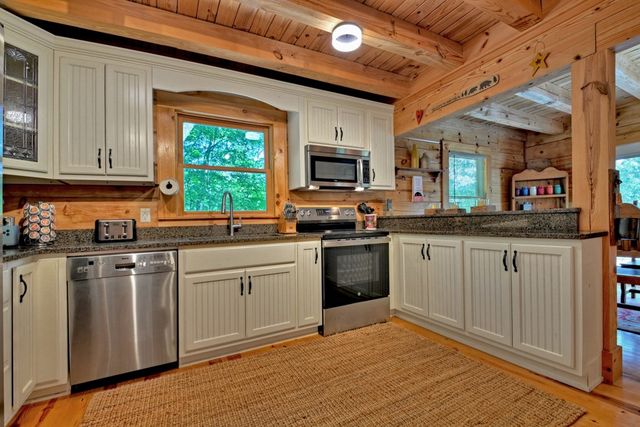 18 Mallard Lane, Morganton, GA 30560