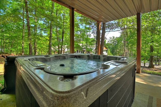 18 Mallard Lane, Morganton, GA 30560