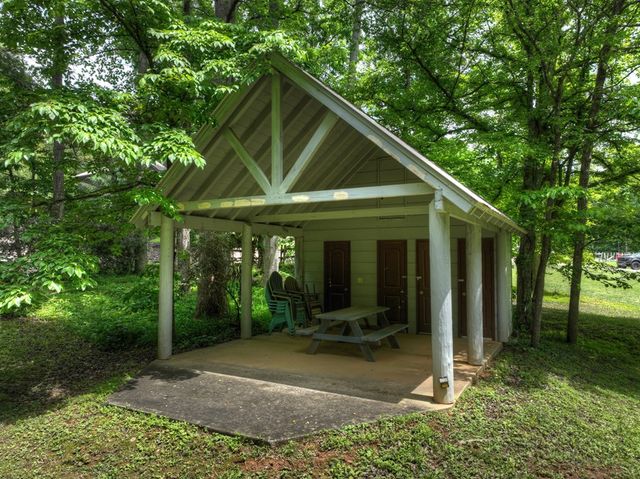 18 Mallard Lane, Morganton, GA 30560