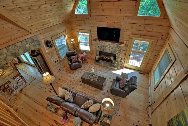 18 Mallard Lane, Morganton, GA 30560