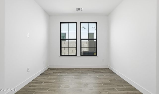 1070 E Yellowstone Place, Chandler, AZ 85249