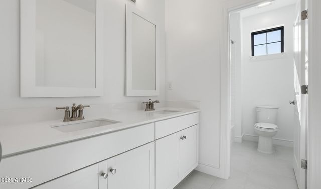 1070 E Yellowstone Place, Chandler, AZ 85249