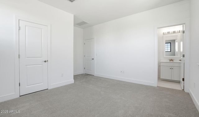 1070 E Yellowstone Place, Chandler, AZ 85249