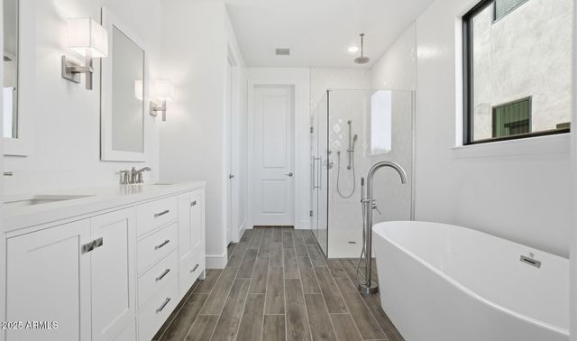 1070 E Yellowstone Place, Chandler, AZ 85249