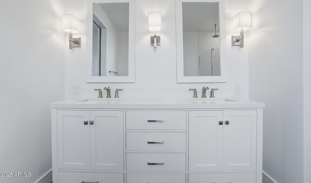 1070 E Yellowstone Place, Chandler, AZ 85249