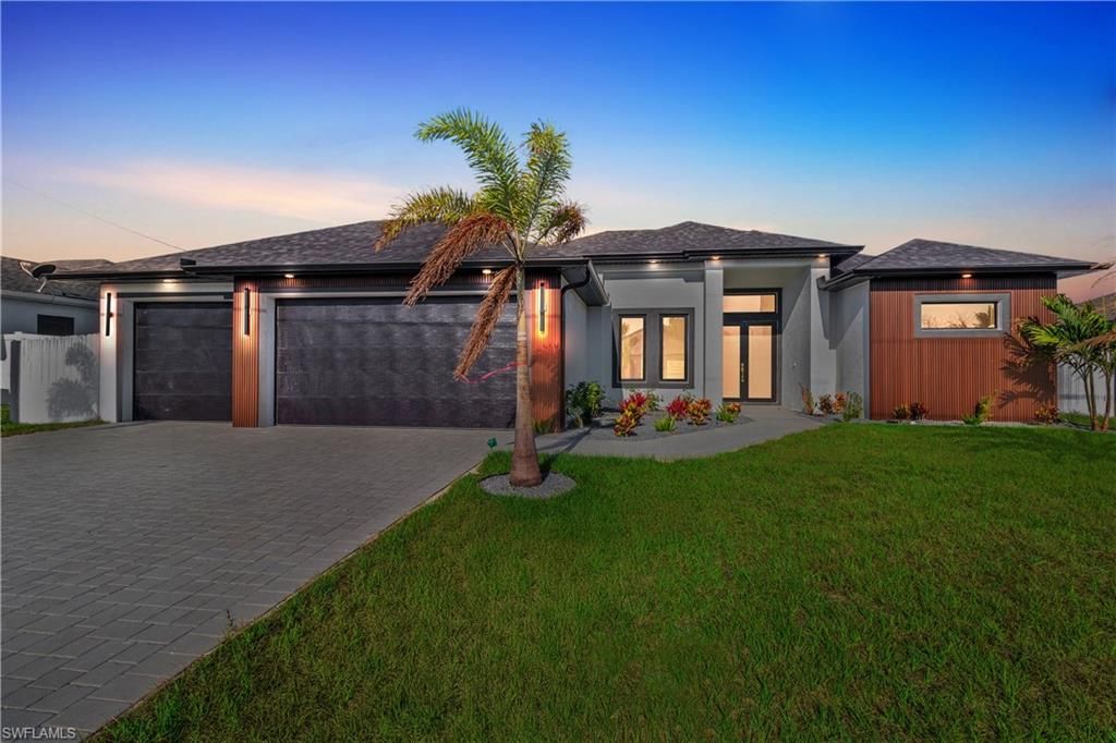 713 NW 8th TER, Cape Coral, FL 33993