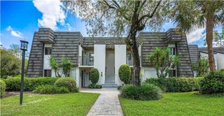 1668 Spoonbill LN B, Naples, FL 34105