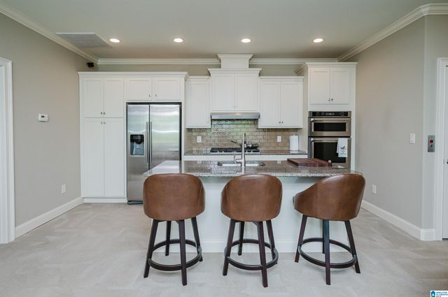 705 LAKEVIEW CREST DRIVE, Pell City, AL 35128