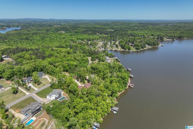 705 LAKEVIEW CREST DRIVE, Pell City, AL 35128