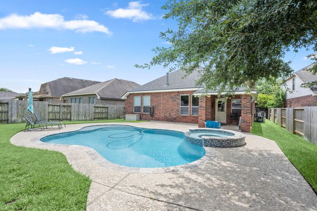 18226 E Willow Oak Bend Drive, Cypress, TX 77433