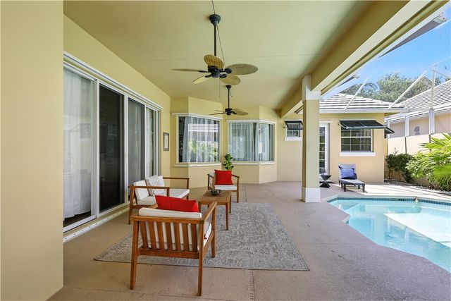 2083 Indian Summer Lane, Vero Beach, FL 32963