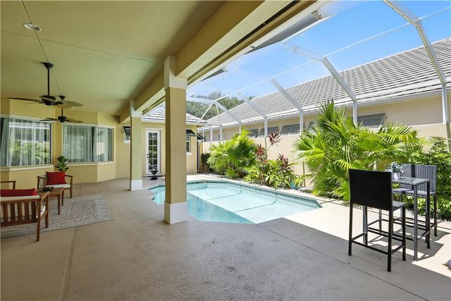 2083 Indian Summer Lane, Vero Beach, FL 32963